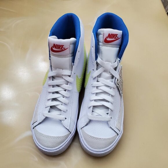 Nike Blazer Mid 77 (GS) Shoe Size 5Y White/Light Lemon Twist Style DQ1042 100 - Picture 5 of 13